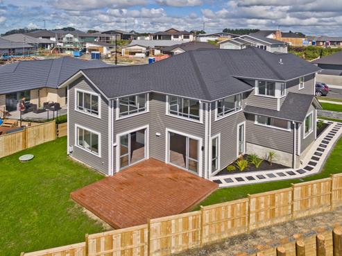 32 Outlook Terrace, Silverdale