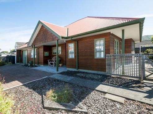 9 Mcdonald Street, Taita