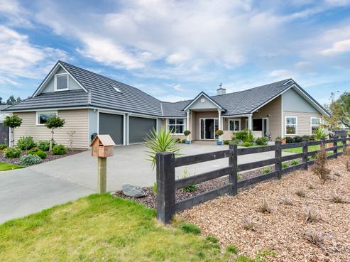 4 New Creek Mews, Rolleston