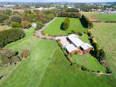 1373 Devon Road, Waitara