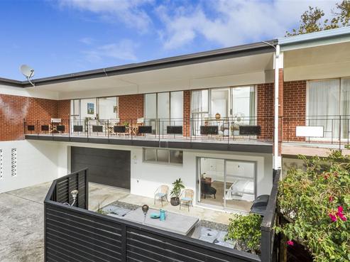 2/8 Wolsley Avenue, Milford
