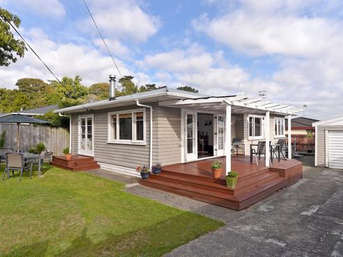 16 Hilliard Street, Stoke
