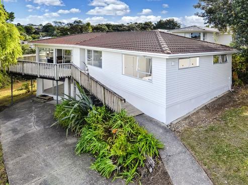 21 Cheval Drive, Totara Vale