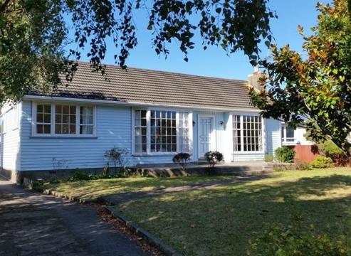 35 Mazengarb Road, Paraparaumu Beach