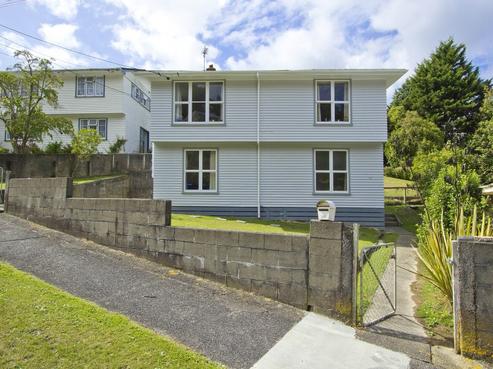 50 Bird Grove, Stokes Valley