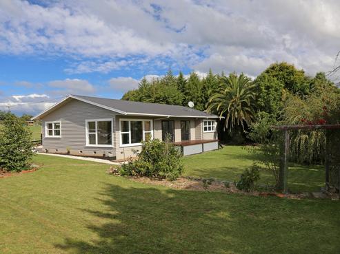 14 Flett Road, Lower Moutere