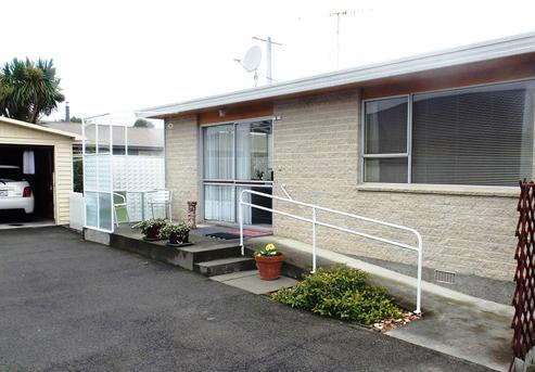 2/44 Thomas Street, Temuka