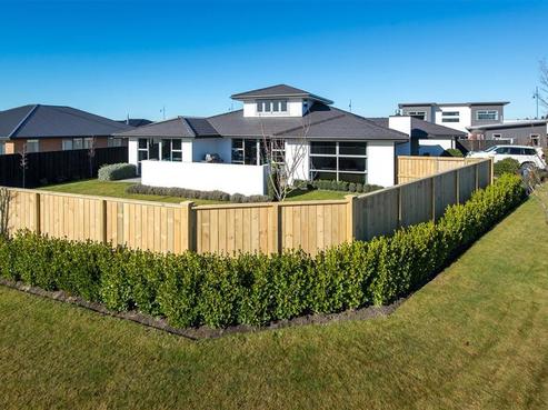 4 Awarua Road, Pegasus