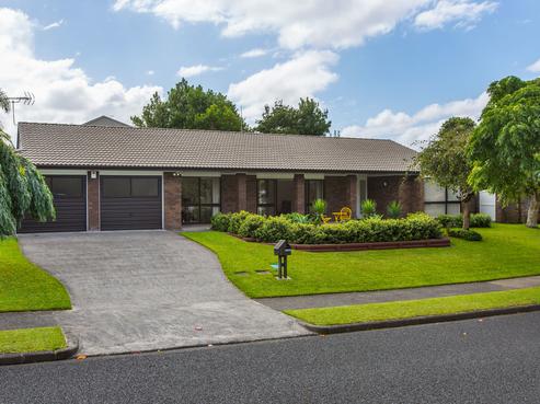 146 Walter Strevens Drive, Conifer Grove
