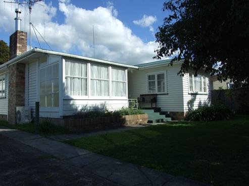 6 Griffiths Place, Claudelands