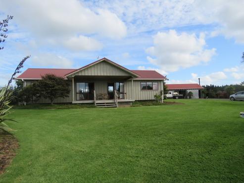 30 Patullo Road, Kingseat