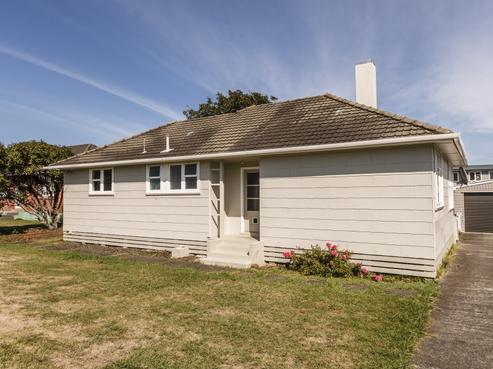 19 Holland Crescent, Bulls