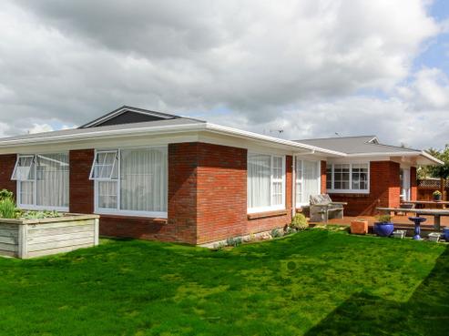 13 Waiwera Place, Merrilands