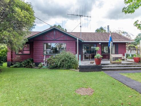 8 Rose Place, Kamo