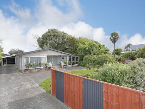 74 Dundas Road, Sanson