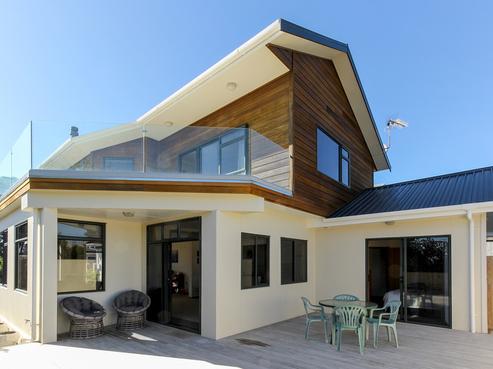 20 Nobs Line, Strandon