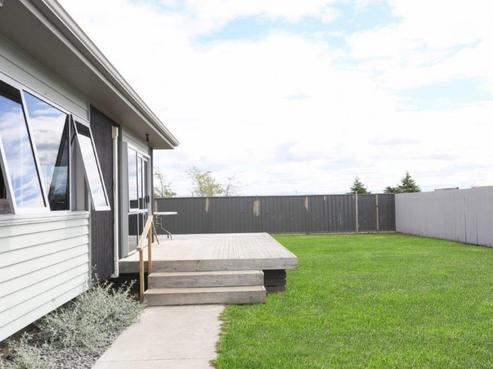 3 Arklow Place, Flaxmere