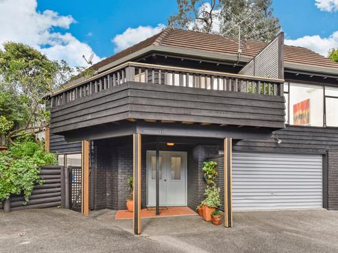 2/70A Wairoa Road, Narrow Neck
