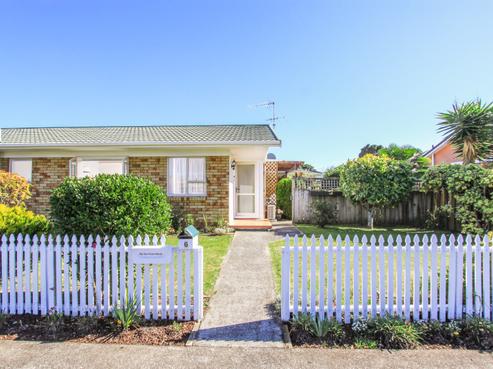 6/171 Pigeon Mountain Road, Half Moon Bay
