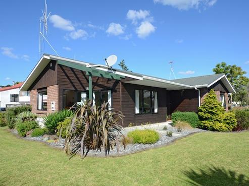 1 Brentwood Avenue, Kamo