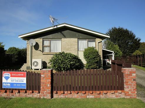 8 Maxwell Court, Rockdale