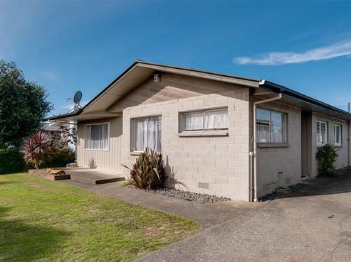 18 Scully Crescent, Onekawa