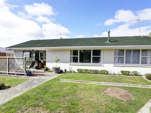 15 Seifert Street, Forest Lake