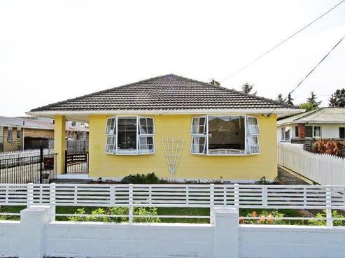 13 Tainui Street, Stoke