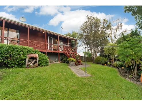 11A Brian Crescent, Stanmore Bay