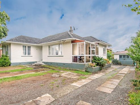 59 Matipo Road, Te Atatu Peninsula