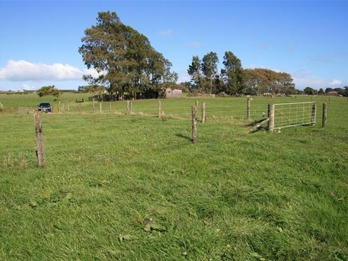 156 Tate Road, Waitara