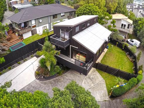 663A Beach Road, Rothesay Bay