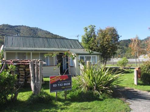 15 Walsh Street, Reefton