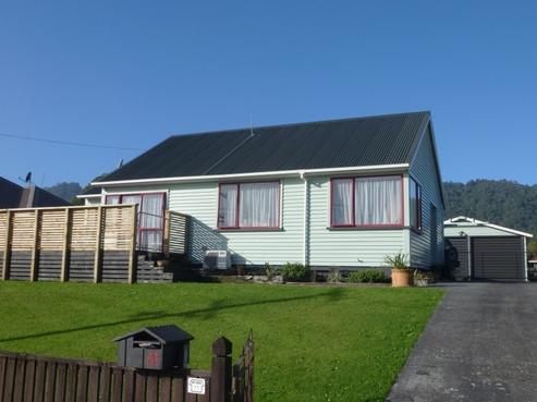 61 Fitzgerald Street, Cobden