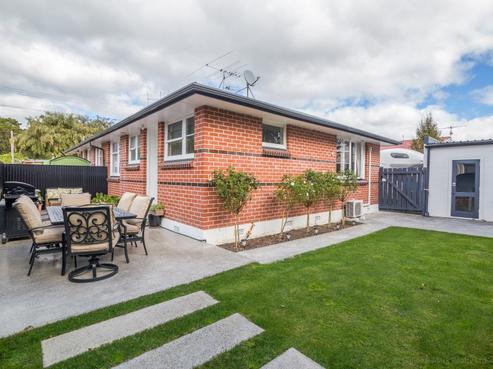 2/1133 Fergusson Drive, Clouston Park