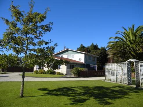 100 One Mile Line Road, Hokitika