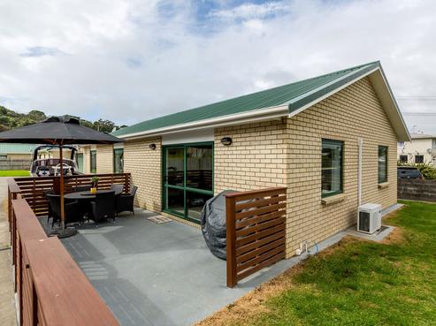 50 Paritutu Road, Spotswood