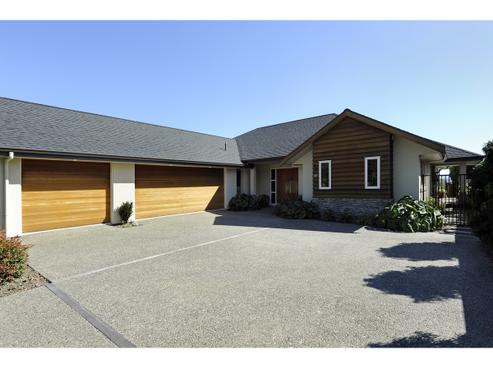 37 Daelyn Drive, Richmond