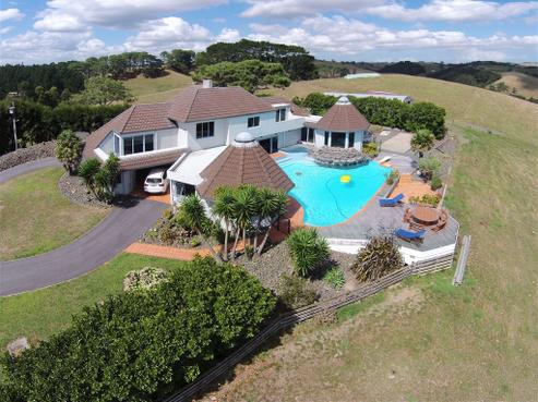 40 Drinnan Road, Waitoki
