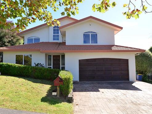 17 Bluebird Crescent, Unsworth Heights