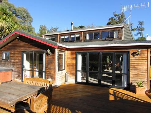 489 Longacre Road, Okoia