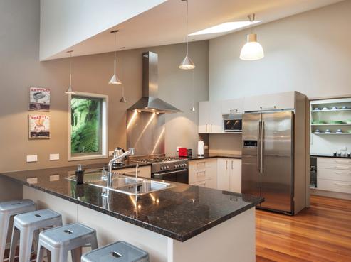 110 Braemar Road, Castor Bay