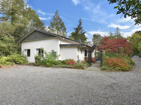 1 Kennedys Hill Road, Cust