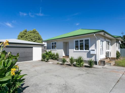 1407 Woodstock Avenue, Mayfair