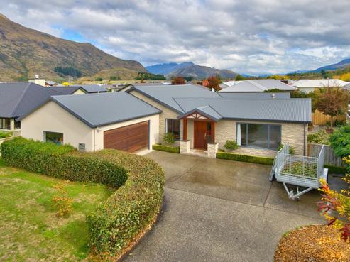 13 Bridesdale Drive, Lake Hayes Estate
