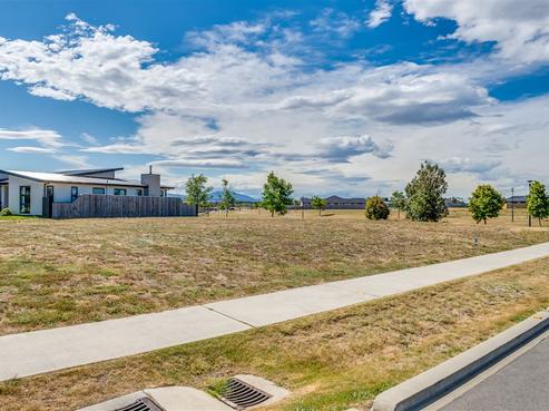 13 Kewai Court, Pegasus