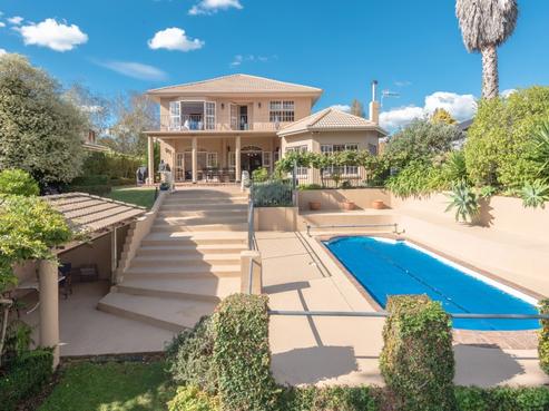 567 River Road, Fairfield