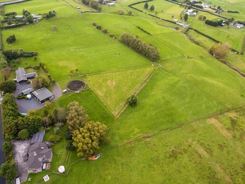 110 Pearson Road, Kingseat