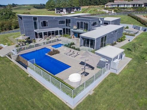 71 Whitford Park Road, Whitford