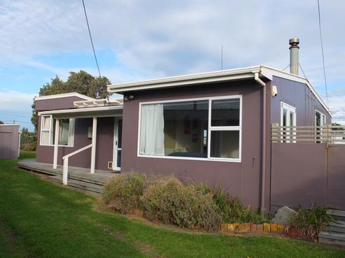 3 Raukawa Street, Himatangi Beach
